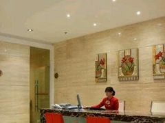 -杭州滨江宝龙城华美达酒店
