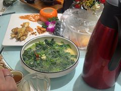 -刘姐啤酒鱼民族演艺餐厅(西街总店)