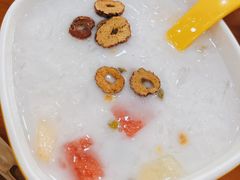 -老何家后安粉·糟粕醋海鲜火锅(三亚湾椰梦长廊店)