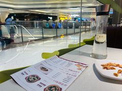 -小鱼小牛(世欧广场店)