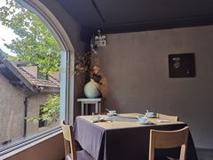 -穹六人间 people 6(岳阳路店)