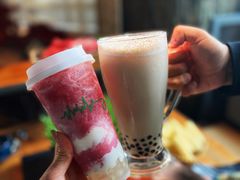 -湊湊火锅·茶憩(南京东路悦荟店)