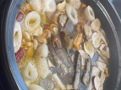 -野菌皇海景野生菌火锅(滨海大道店)
