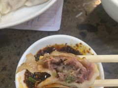 -周家大连水饺(美专校街店)