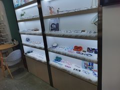 -无界眼镜MaxLess(南翔印象城店)