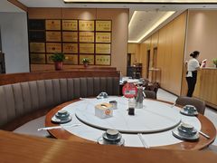 -梅利汴京烤鸭•开封豫菜地标店(东大街店)