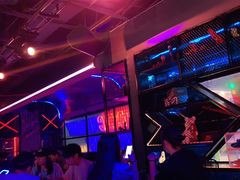 -UP嘻哈酒吧(粉巢店)