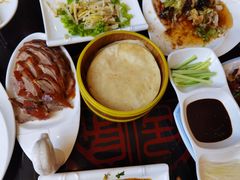 -六和聚传统烤鸭.天津菜(和平店)
