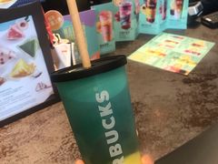 -星巴克(港汇1号办公楼店)
