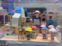 -泡泡玛特POPMART(蓝色港湾店)