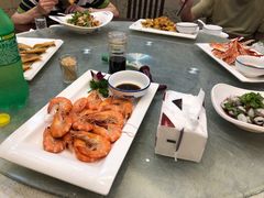 -谊荣海鲜大牌档(石湖店)