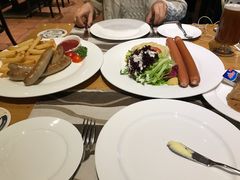 -兰特伯爵西餐厅·啤酒屋(方庄店)