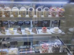 零售区-野上麦田(中贸广场店)