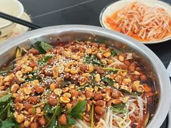 -周良天山牛杂城(天山路总店)