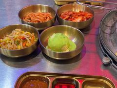 -釜山火炉·海鲜烤肉(紫藤路店)