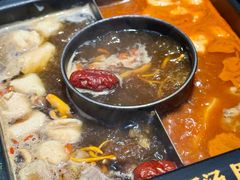 菌汤-老牌坊云南鱼豆花火锅(哈西万达店)