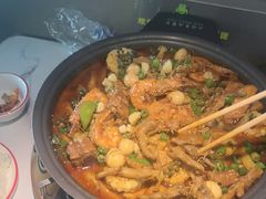 -徐记小怪兽肉蟹煲(中央大街店)