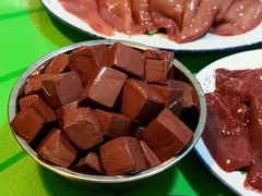 嫩滑靓猪红-华哥新鲜猪精品美食