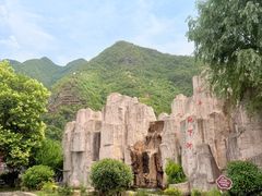 -伏牛地下河景区