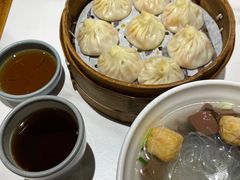 -馋三尺蟹粉小笼(人民广场店)