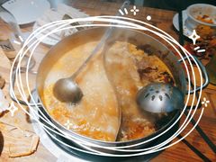 鸳鸯锅-蒙肥羊·酸汤潮牛·鲜牛肉火锅烤肉自助(岗顶店)