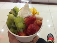 新鲜组-三佰瑞冻酸奶(凯德MALL店)