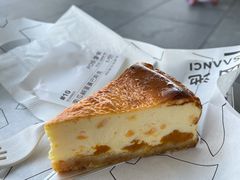 南瓜咸蛋黄巴斯克蛋糕-SAANCI山池咖啡(海上世界文化艺术中心店)