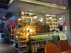 -顽啤熊·酒客酒馆(苏城夜景必选店)