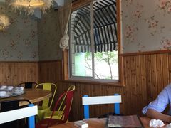-乌镇那一年小院主题餐厅(甘泉西路店)