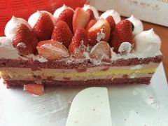 莓花朵朵开-BreadTalk面包新语·烘焙蛋糕(高德置地春广场店)