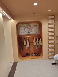 -奈尔宝·国风主题儿童乐园·亲子餐厅(豫园商城店)