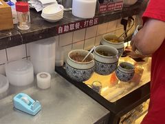 -桂姥姥·桂林卤粉·锅烧桂林米粉(莲塘店)