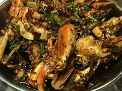 -凤凰路何眼镜香辣蟹(花果园店)