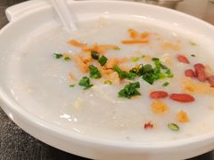 荔湾艇仔粥-卓粤拉肠(红庙店)