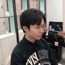 -Moyue HAIR SALON