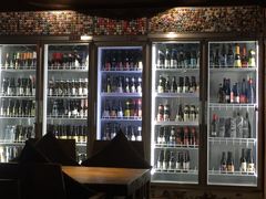 -40+精酿啤酒俱乐部(国投财富广场店)