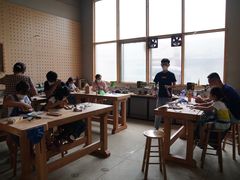 -几个木匠匠人厨房
