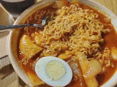 拉面炒年糕-雅米家韩食小馆(高新万达店)