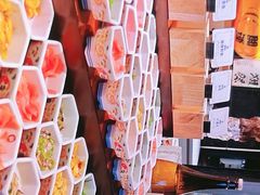 -雍容荟帝王蟹活龙虾展台自助(IFS黑金店)