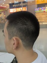 -川和潮人