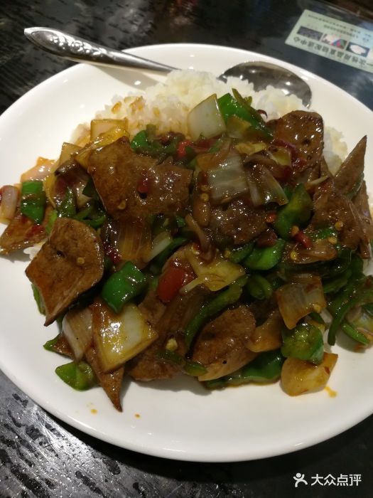 老爸米线木桶饭爆炒猪肝图片