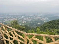 -鬼笑石后山停车场