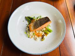 -植物园哈利亚餐厅