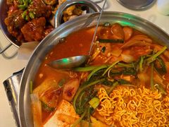 -富乐满韩国正宗炸鸡韩国料理(虹泉路店)