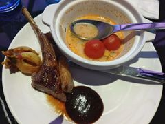 -东方明珠·空中旋转餐厅