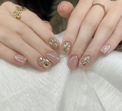 -唇印象·美甲美睫