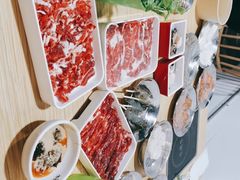 -杨老板·海鲜集市火锅·鲜切牛肉(中防万宝店)