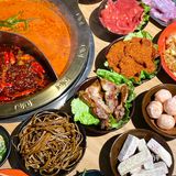 火锅涮猪蹄你吃过吗！！糯叽叽的真的绝