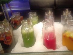 -领鲜活海鲜榴莲自助火锅(东门店)