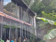 -Metal hands·铁手咖啡